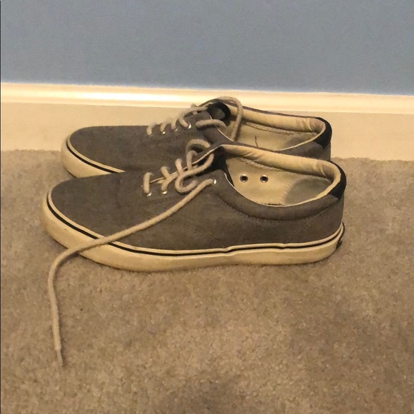 Sperrys - Picture 2 of 4